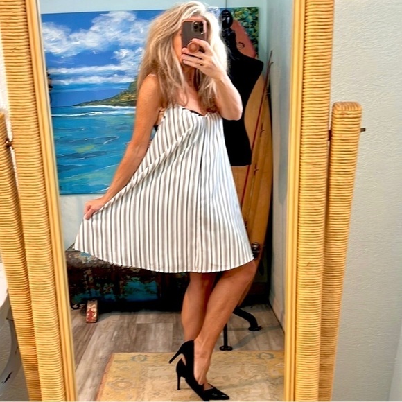 Saks Fifth Avenue,Incredible Quality, Trapeze Swing Dress, Heavier Lining,Size S - Picture 6 of 13